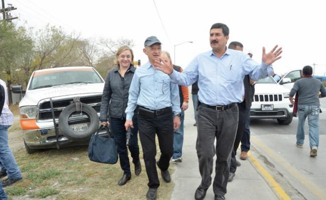 Movimiento proselitista. Dirigentes del PRI arremetieron contra Javier Corral, pues, dicen, su caravana promociona a Ricardo Anaya. (EMILIO MORENO. EL UNIVERSAL)