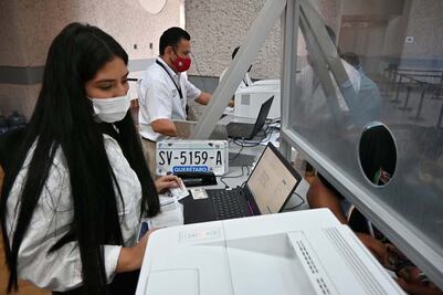 Todavía estás a tiempo de cambiar tus placas despintadas