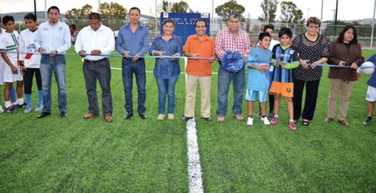 Entregan obra pública por 10 mdp en El Marqués 