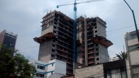 México negocia crédito por 100 mdd