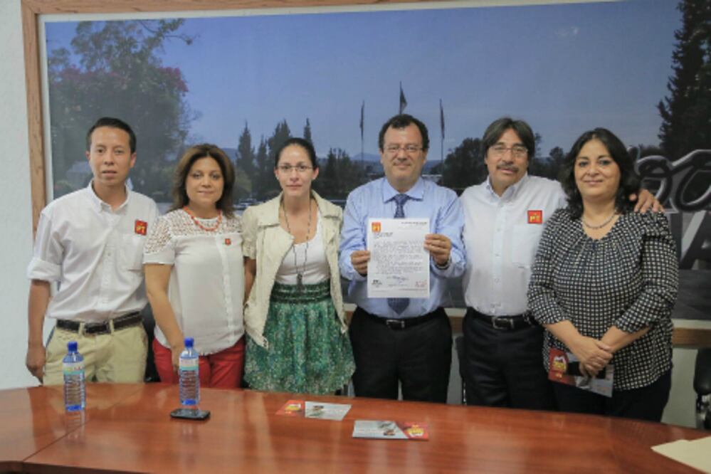 Reconoce y respalda la UAQ al candidato Marco Carrillo