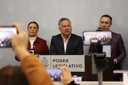 Santiago Nieto cuestiona al IEEQ; acusa que no es imparcial 