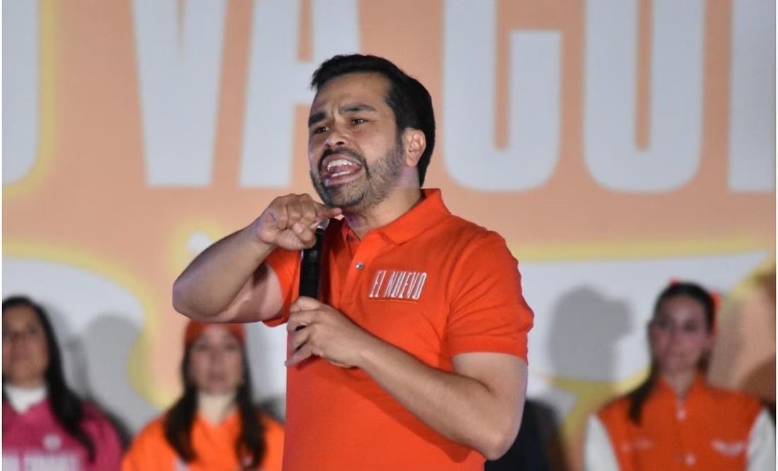 Jorge Álvarez Máynez plantea clausura de la refinería de Cadereyta: “habitantes respiran veneno”