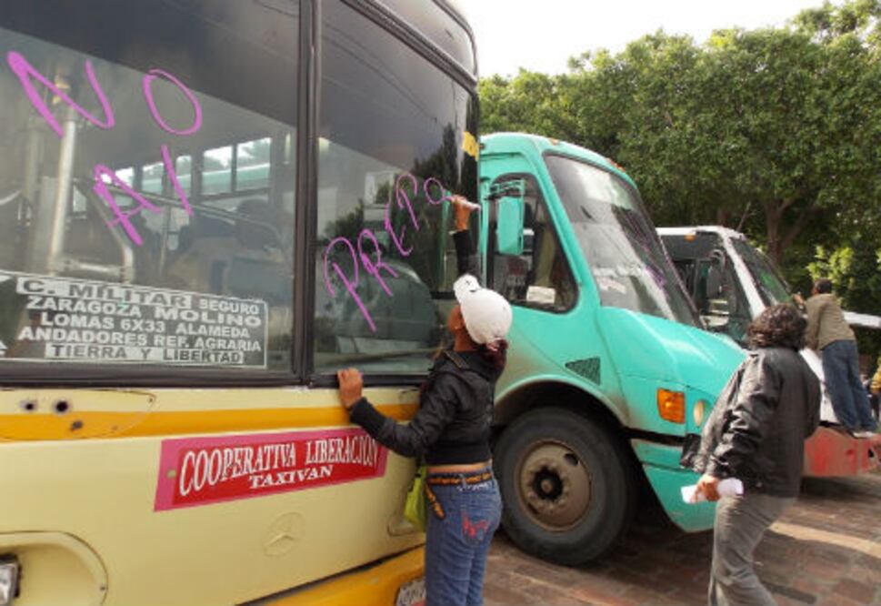 Reunión con checadores de transporte