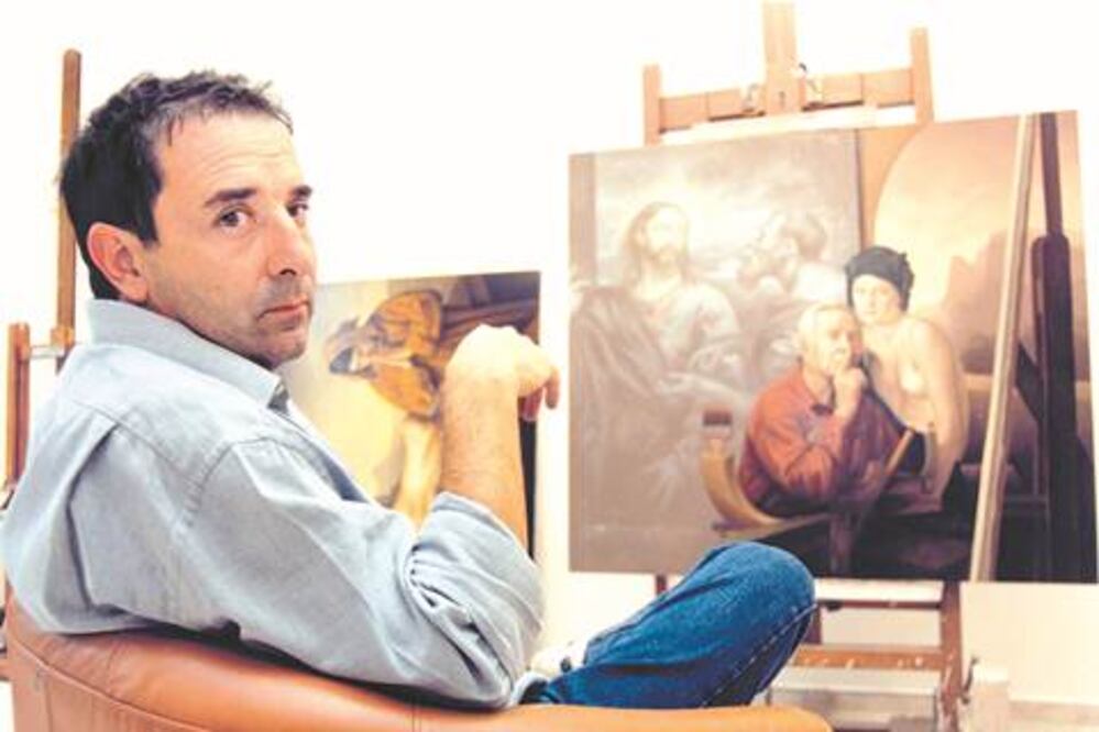 Carbonell cierra cuenta de Facebook