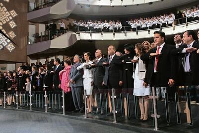 Rinde informe de actividades