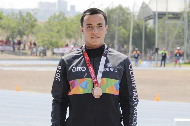 Martín Hoflack “inauguró” la cuenta para Querétaro en atletismo, disciplina de la cual es subsede el estado en esta Olimpiada Nacional. / Foto:  Danaý Martínez