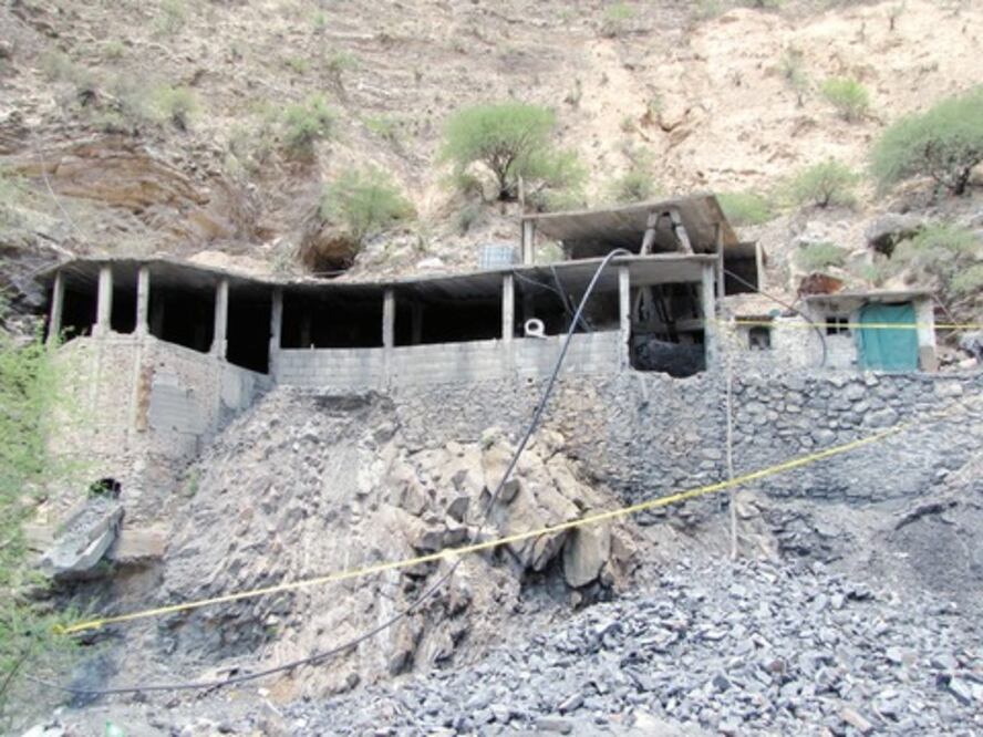 Semarnat impulsa regular a mineros