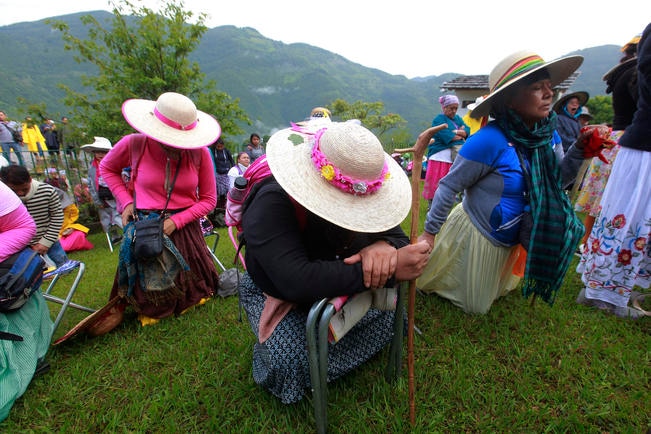 Peregrinación, nada las detiene en su camino a La Villa