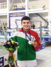 Destaca Diego en clavados