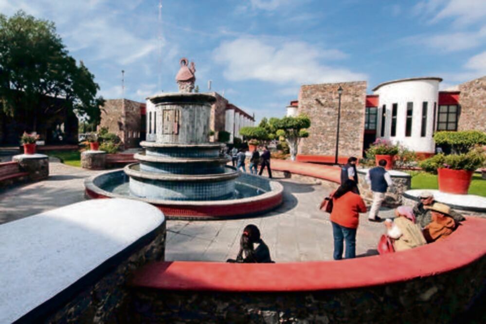 Atienden demandas labores en Corregidora