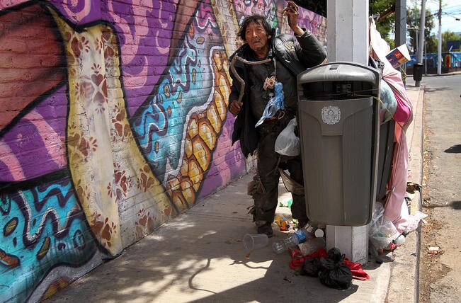 “Ni amigos ni casa, pura calle, pura sierra”