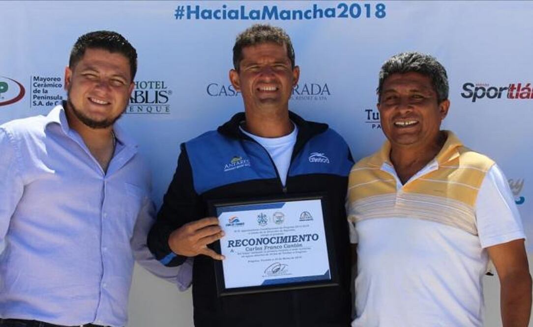 Carlos Franco Cantón intentará cruzar a nado el Canal de la Mancha y con su hazaña reunir fondos para ayudar a una agrupación de niños con autismo. Foto: Cuauhtémoc Moreno Cabrera/EL UNIVERSAL