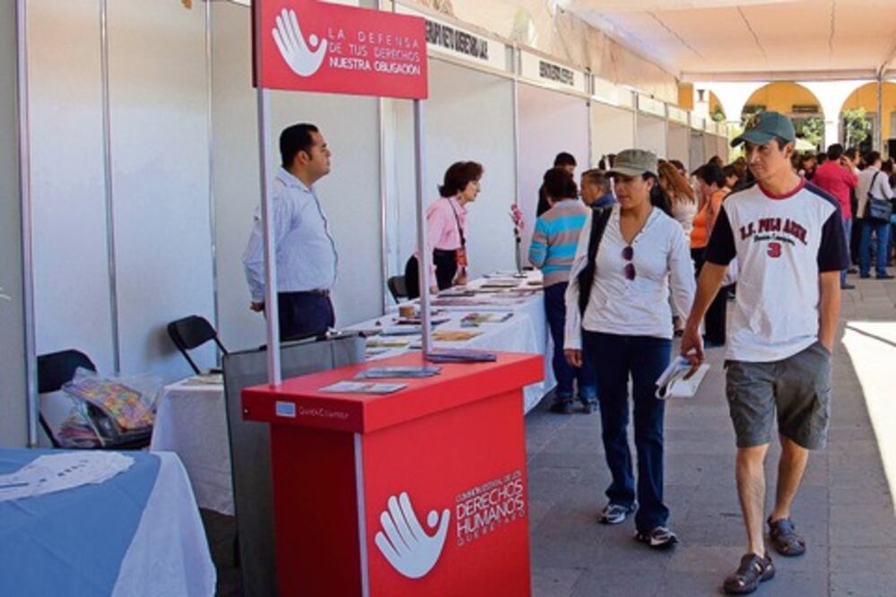 Van 14 quejas ante CEDH contra salud