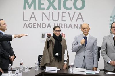 Asume Romy presidencia de Red de constructores