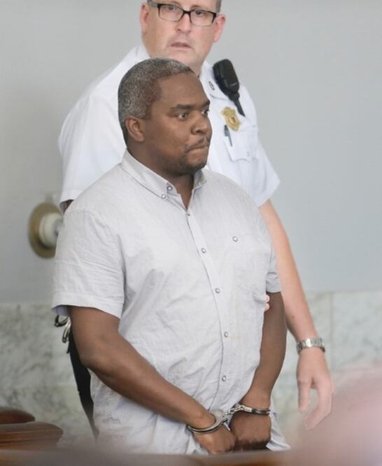 Hernández le confesó a Wallace que mató a Lloyd