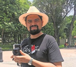 Héctor Muñoz destaca en certamen de foto