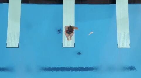 Mexicana sufre resbalón durante clavado y recibe cero de calificación