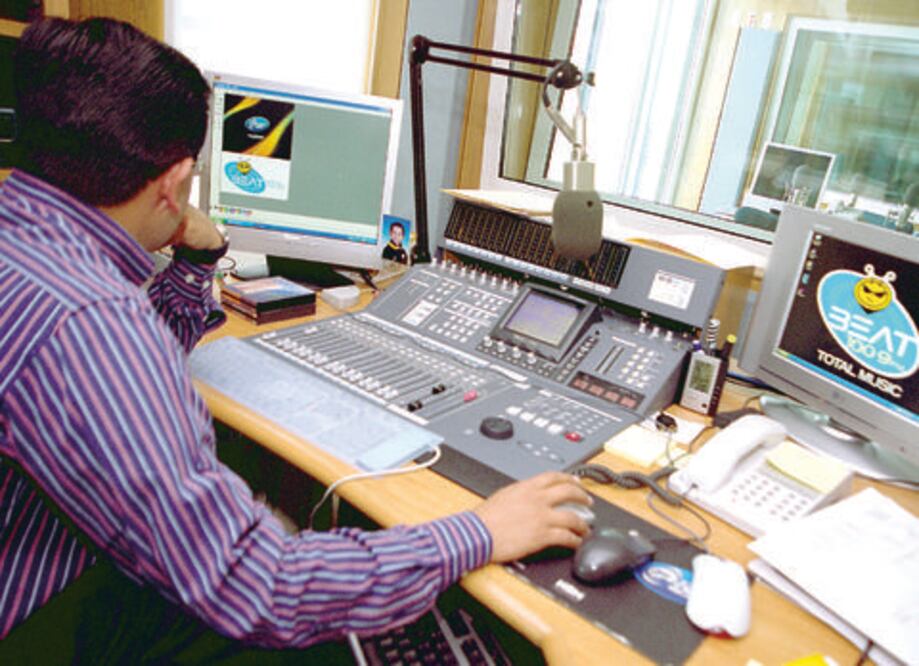 Derecho de espectadores divide 