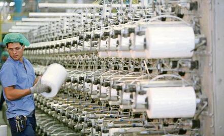 Empresas de plásticos ya comienzan a reducir la jornada laboral en Querétaro 