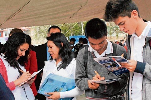Motivación y liderazgo, en Atlantis