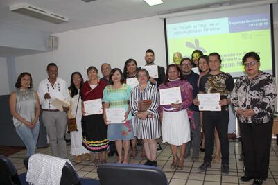 Crean proyectos para enseñar otomí