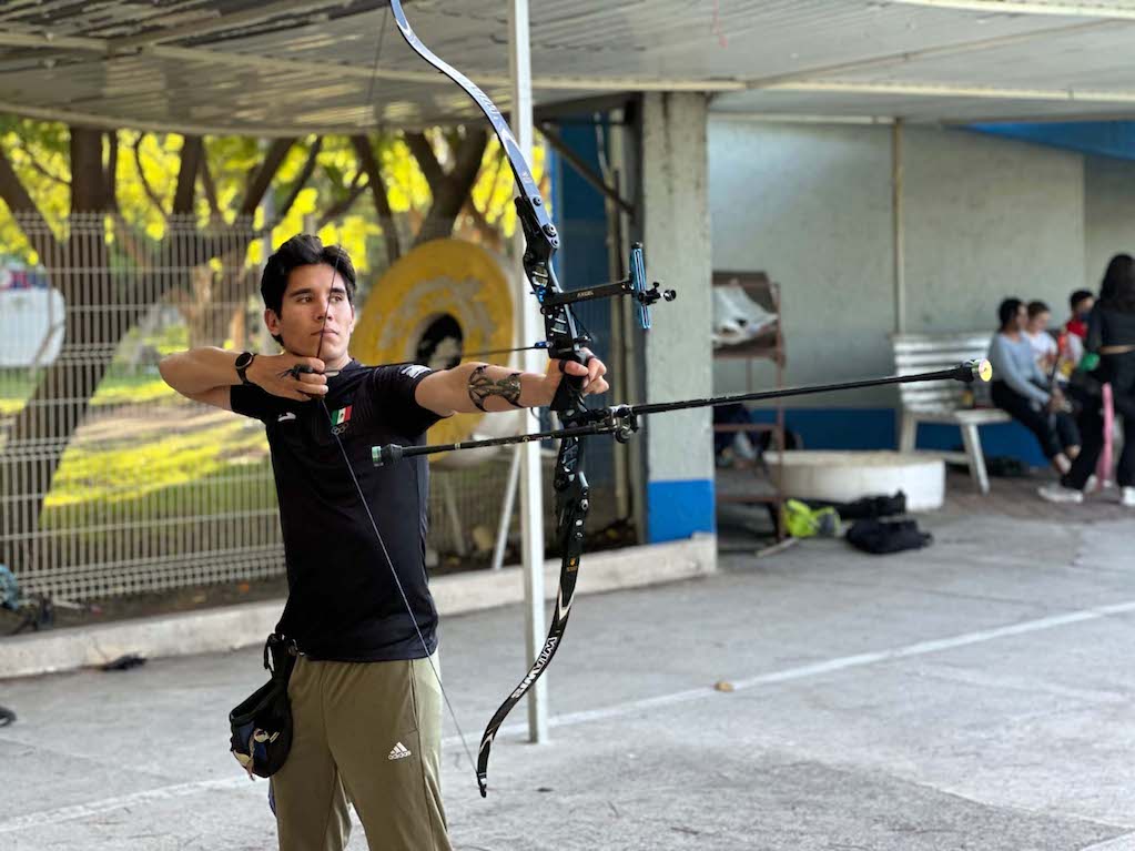 Carlos Rojas, arquero y orgullo queretano