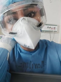 "Que continúen las clases en línea", dice enfermera del IMSS Querétaro