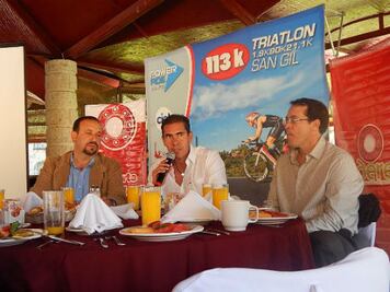 Presentan edición XX del Triatlón San Gil