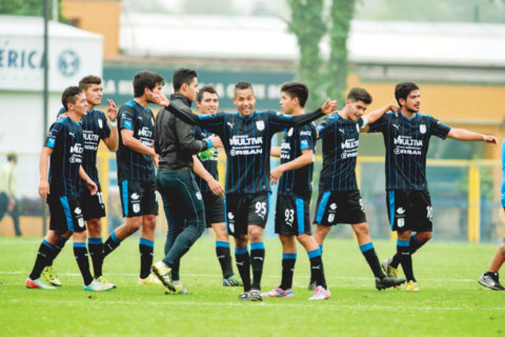 Gallos, finalista en Segunda División