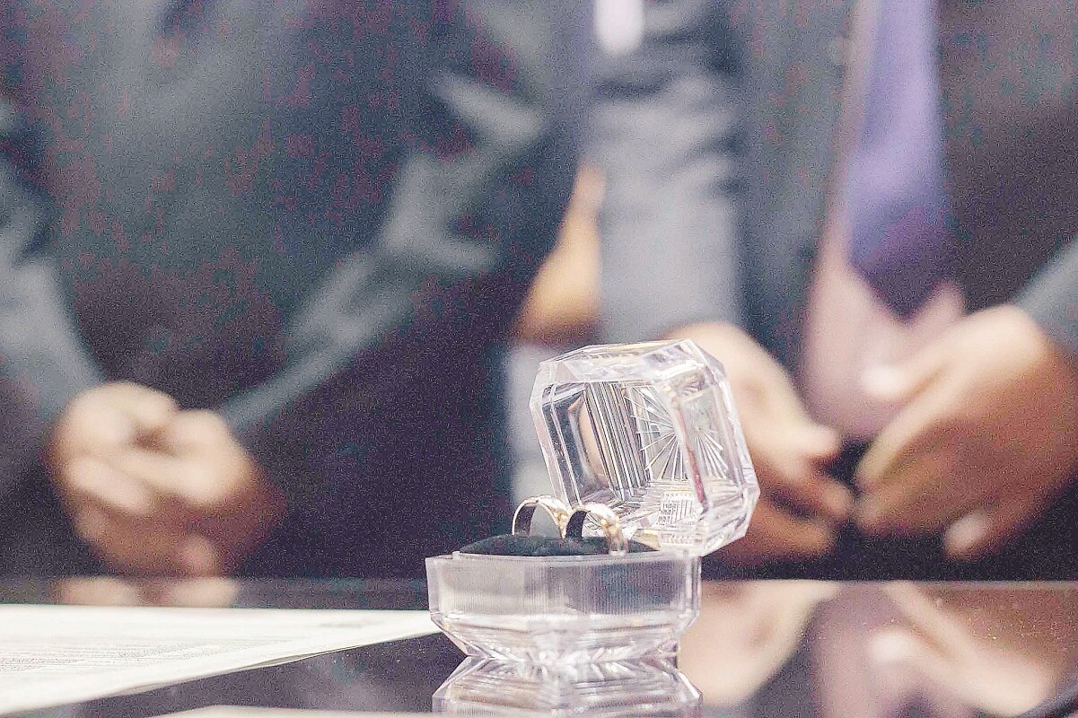 Mauricio Kuri publicaría Ley de matrimonios igualitarios, confían