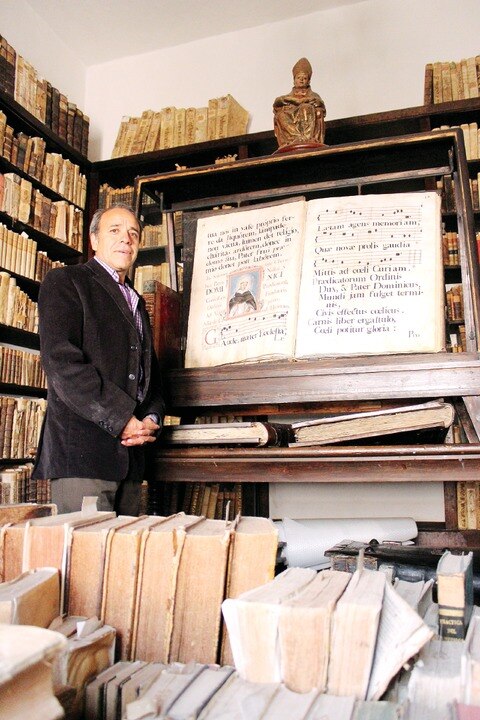 Digitalizan Archivo de Germán Patiño