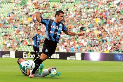  Gallos Blancos deja ir triunfo ante Santos