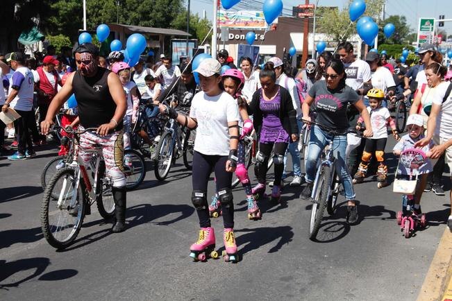 Ciclistas y peatones se adueñan de las calles