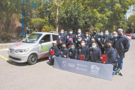 Sin emisiones. UAQ crea primer auto eléctrico