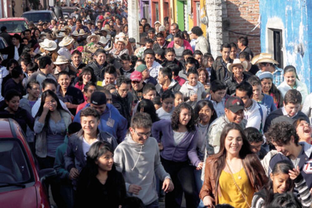 Celebran Paseo del Buey en Corregidora