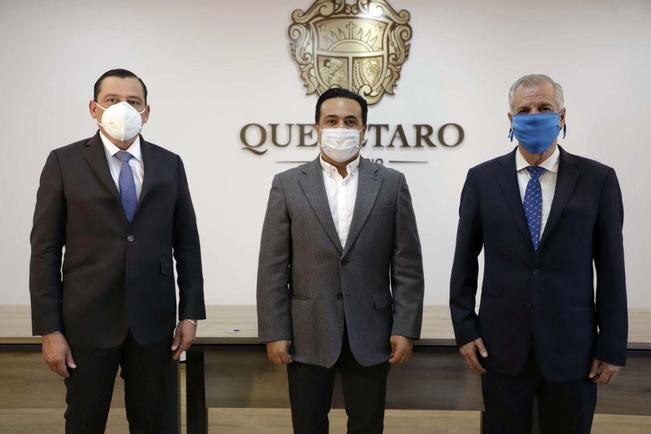 Releva Tonatiuh Cervantes a Apolinar Casillas