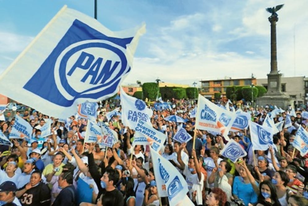 PAN estatal pierde 33 mil  militantes