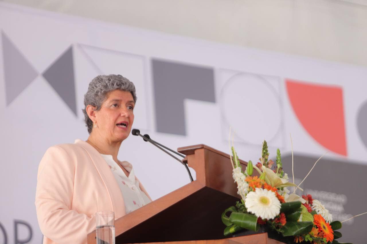 “Estudiantes de la UAQ deben beneficiar a la sociedad”