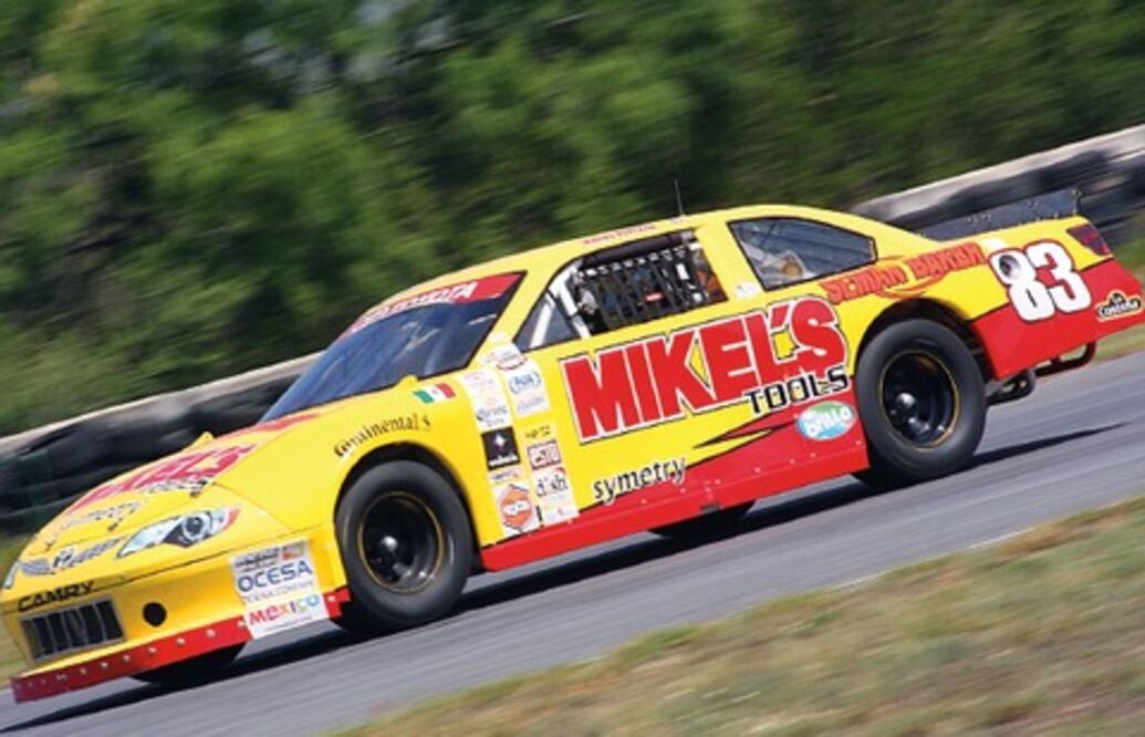 Razo quiere ser puntero en el óvalo queretano