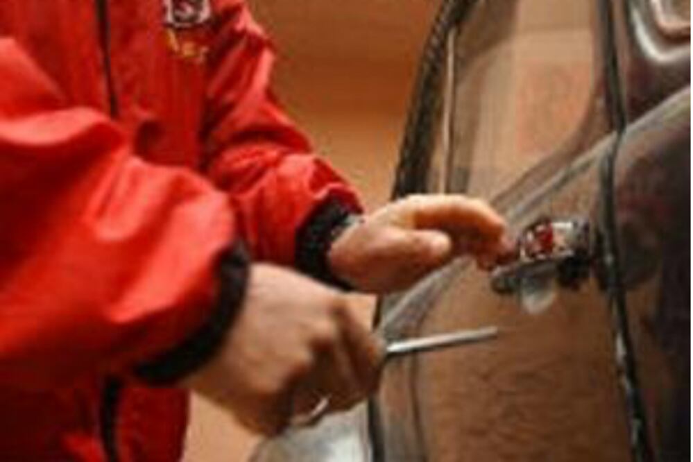 Detienen a dos sujetos en Corregidora