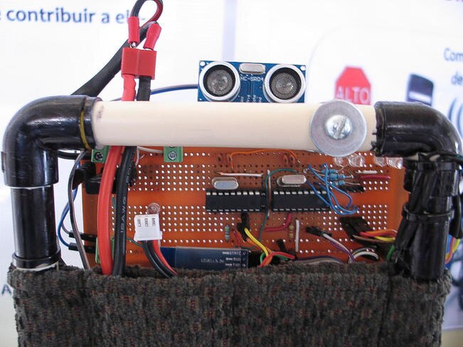 Diseñan silla con control de voz