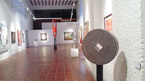 Más jóvenes en Galería Libertad