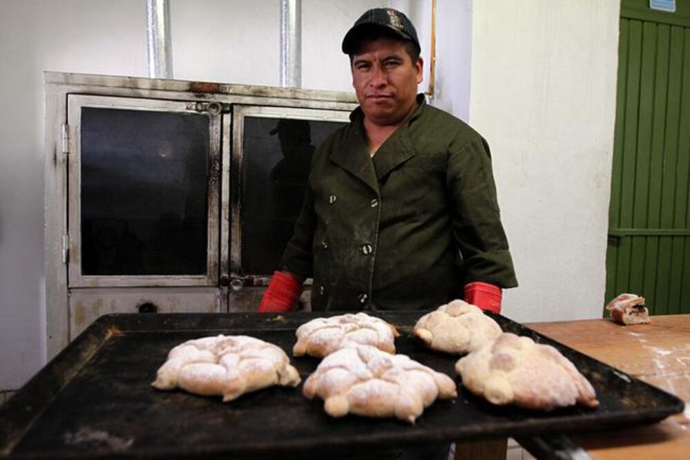 Mauro es la mano derecha de Alberto, un joven que tuvo la idea de crear una panadería rústica, inspirado principalmente por el gusto de comerlo (CÉSAR GÓMEZ)