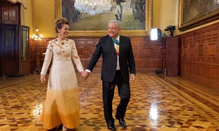 ¿Quién diseñó el vestido de Beatriz Gutiérrez para el Grito?