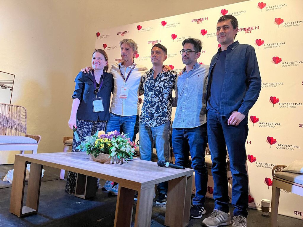 En un mundo digital, es importante el trabajo de los editores de libros, dicen en el Hay Festival