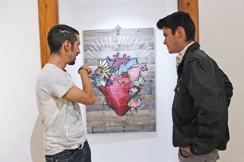 Jóvenes plasman su identidad