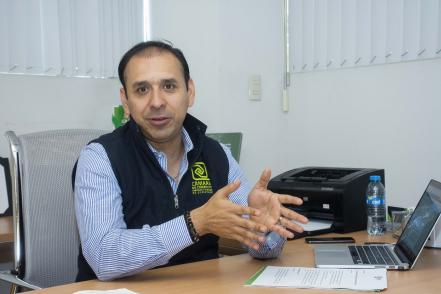 Canaco: "Irregular, 1 de cada 3 comercios"
