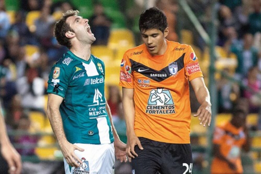 La corona, en peligro