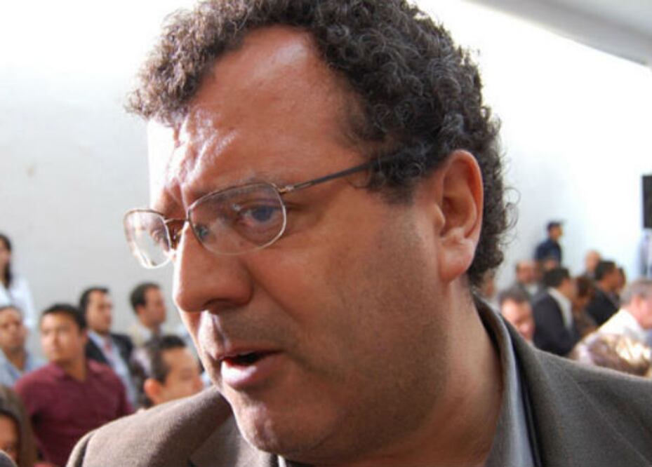 Urge reforma educativa